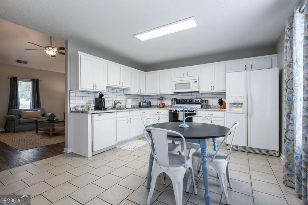 31 Middleton CT Cartersville, GA 30120