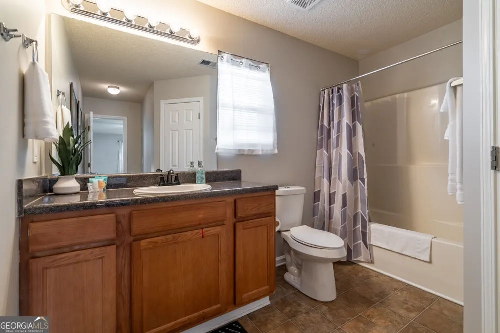 106 Middlebrook DR Cartersville, GA 30120
