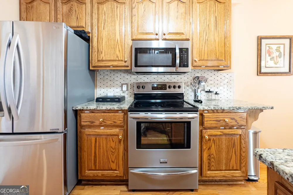 530 Waterford DR Cartersville, GA 30120