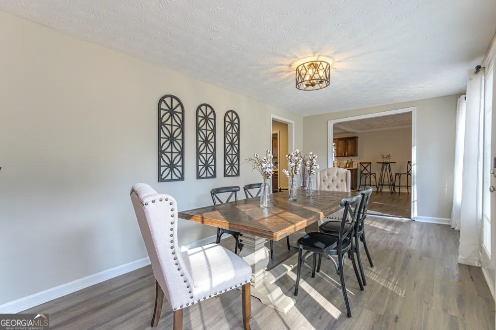 196 Etowah DR Cartersville, GA 30120