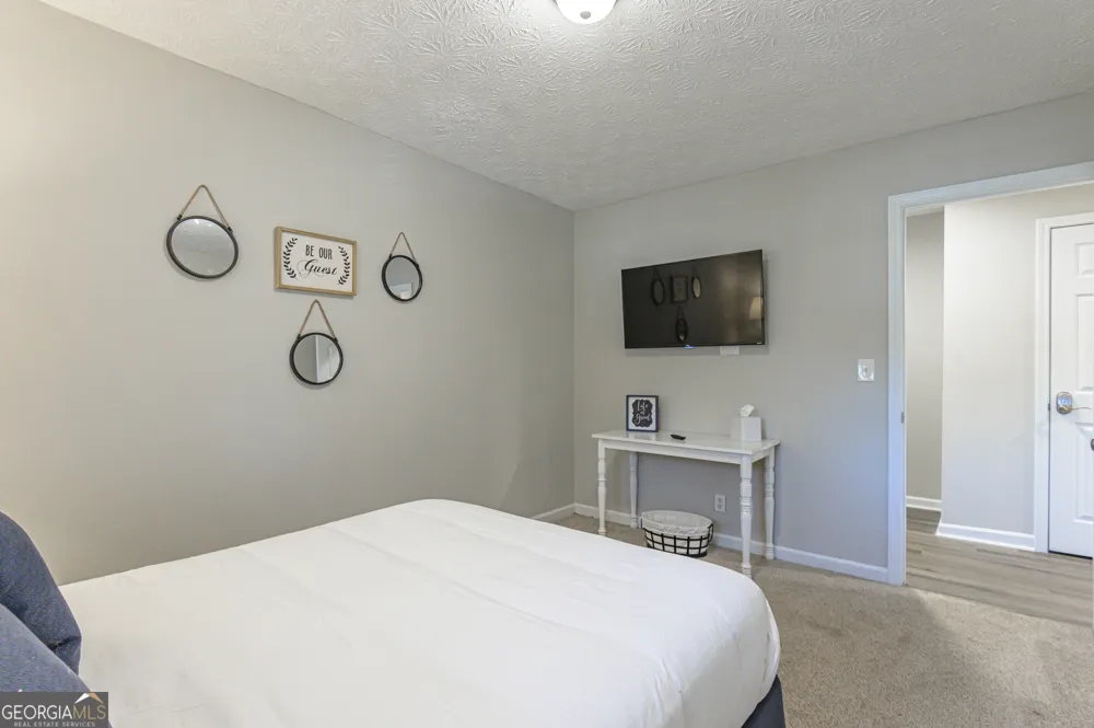 196 Etowah DR Cartersville, GA 30120