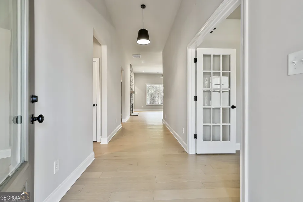 16 Nelson WAY Williamson, GA 30292
