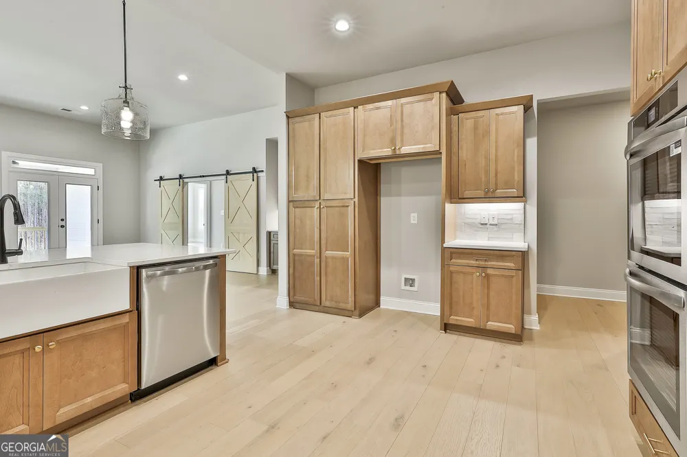 16 Nelson WAY Williamson, GA 30292