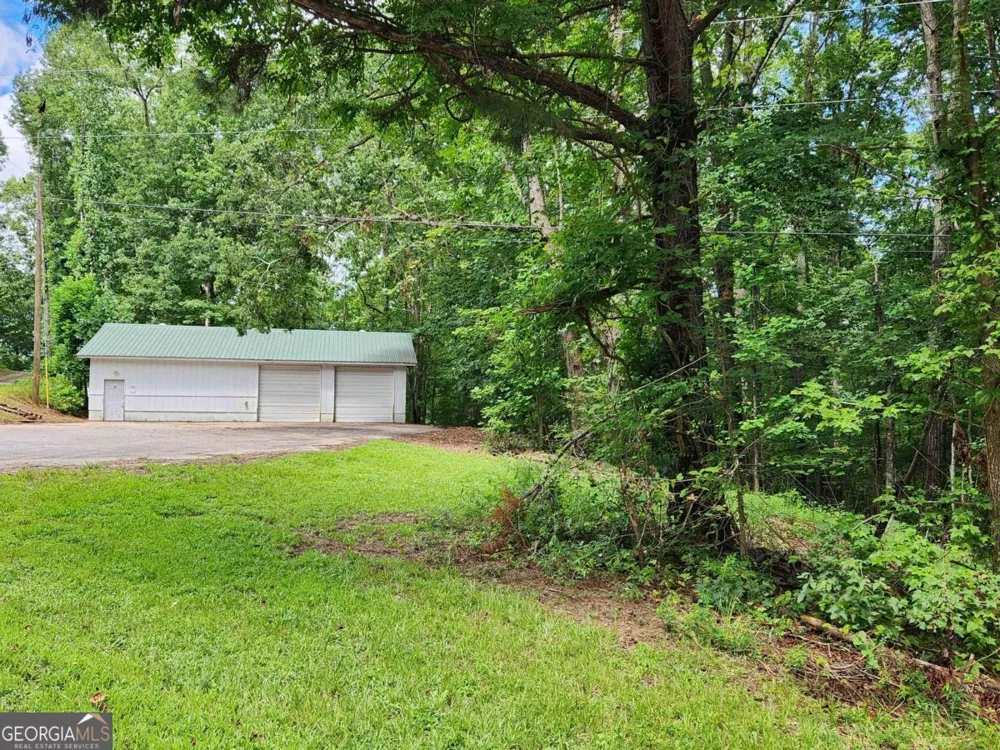 1397 McPherson Church RD Dallas, GA 30132