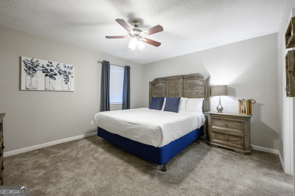 10 Jill LN Cartersville, GA 30120