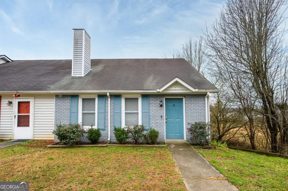 10 Jill LN Cartersville, GA 30120