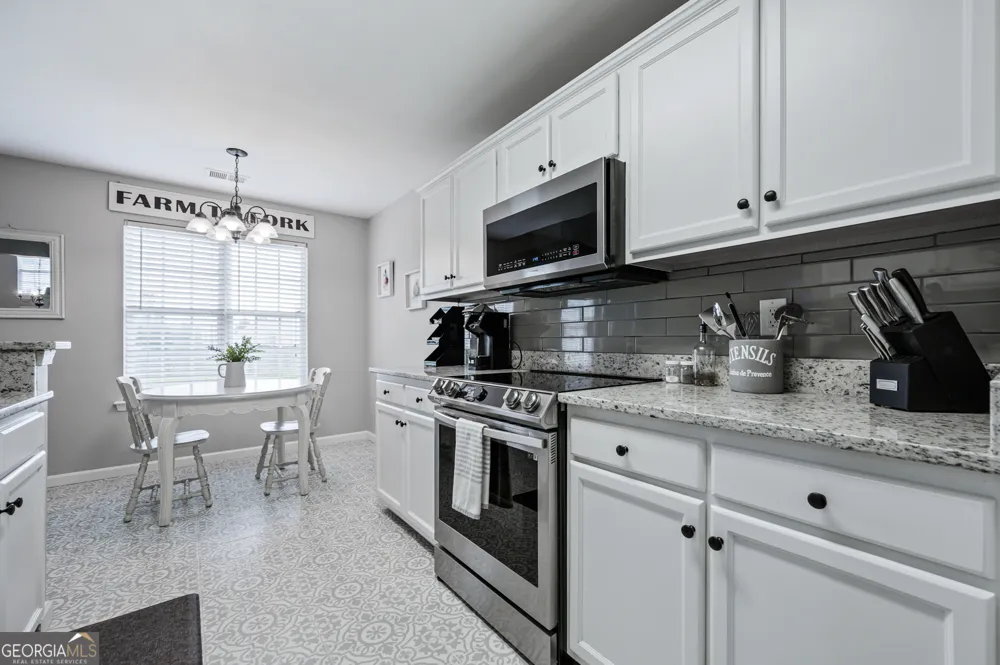 11 Cobblestone DR NW Cartersville, GA 30120