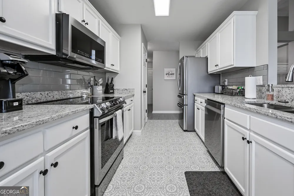 11 Cobblestone DR NW Cartersville, GA 30120