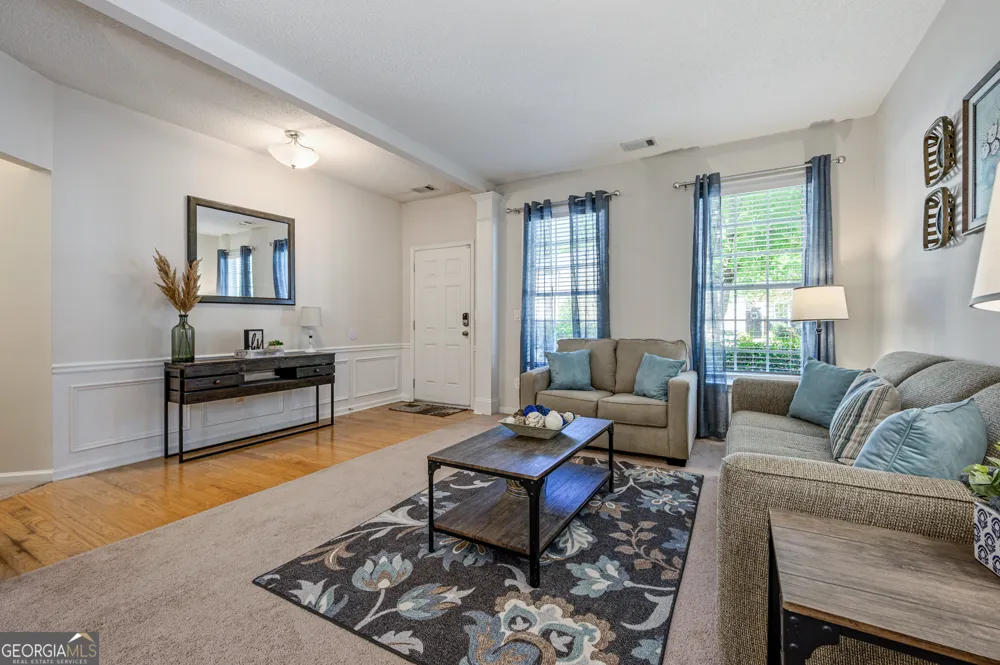 206 Persimmon TRL Woodstock, GA 30188