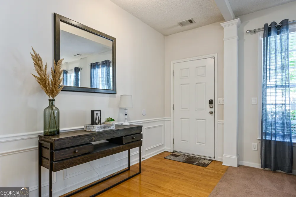 206 Persimmon TRL Woodstock, GA 30188
