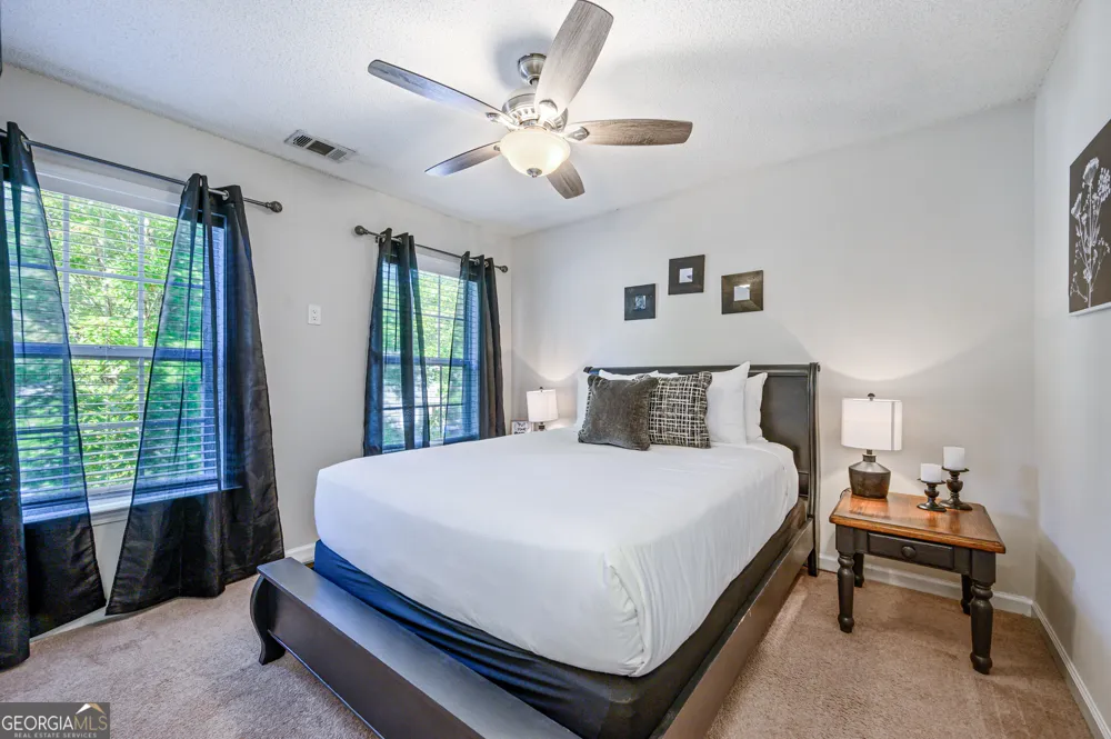 206 Persimmon TRL Woodstock, GA 30188