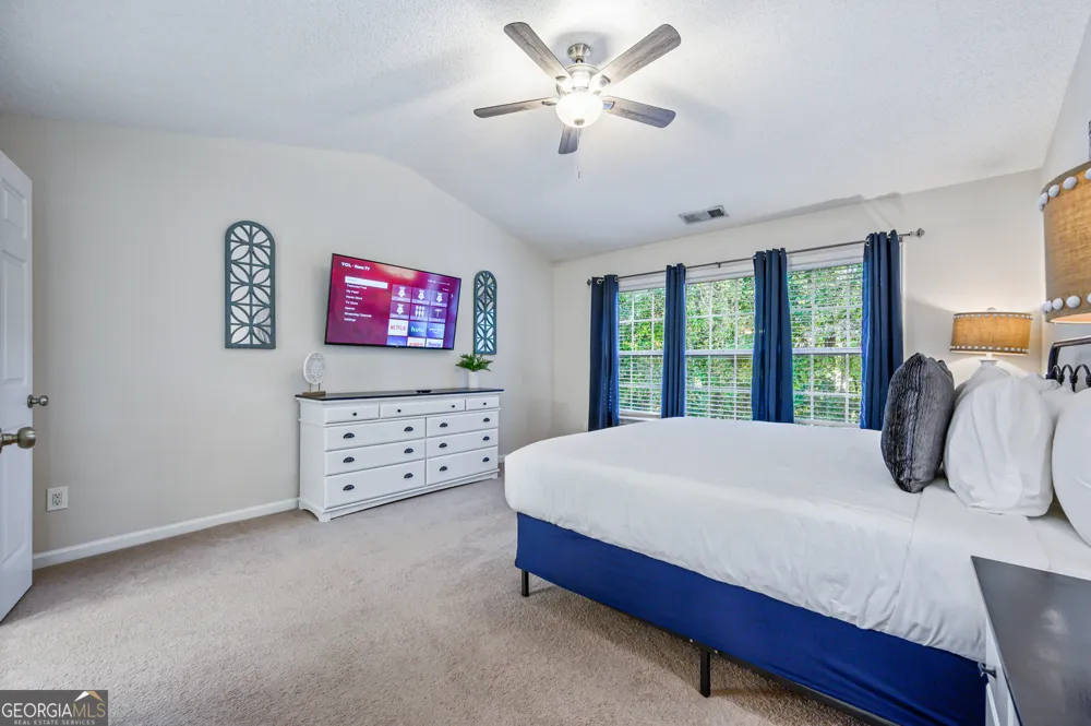 206 Persimmon TRL Woodstock, GA 30188