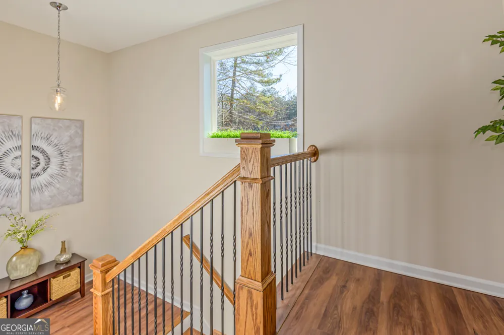 27 W Ridge DR SE Cartersville, GA 30121