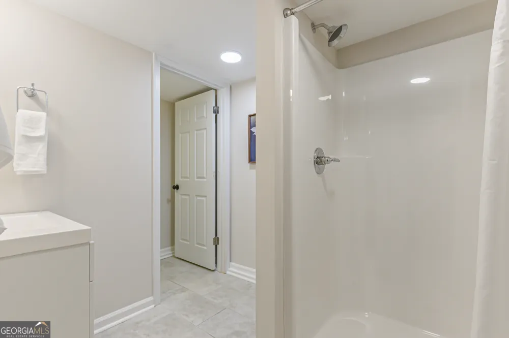 27 W Ridge DR SE Cartersville, GA 30121