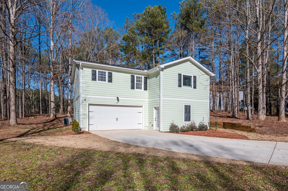 27 W Ridge DR SE Cartersville, GA 30121