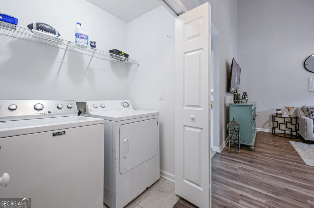 29 Middleton CT Cartersville, GA 30120