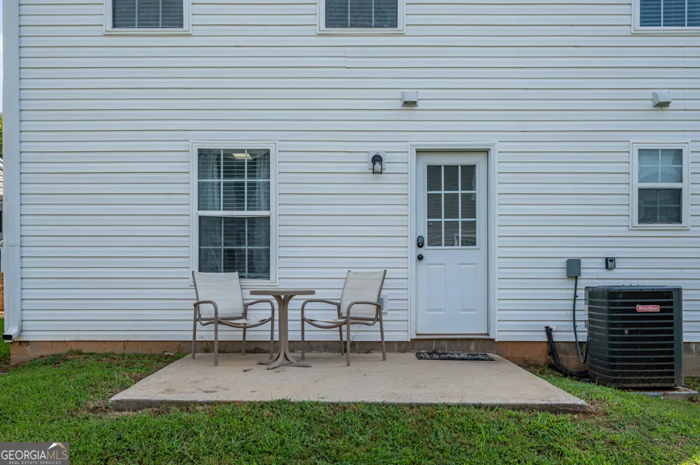 29 Middleton CT Cartersville, GA 30120