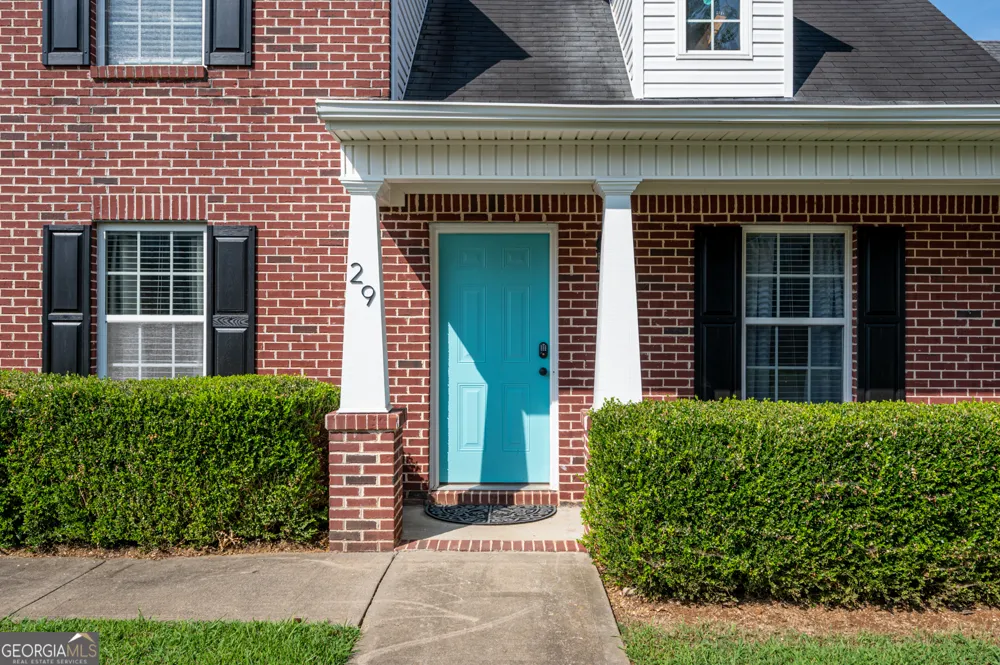 29 Middleton CT Cartersville, GA 30120