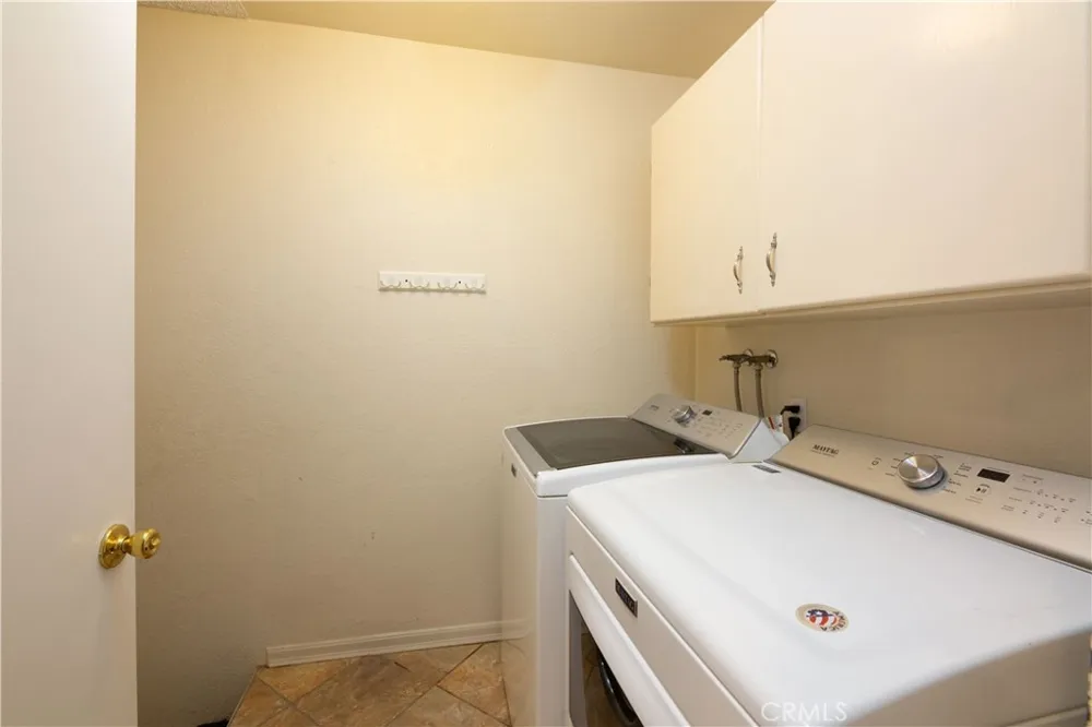 2583 Sandpebble Lane Brea, CA 92821