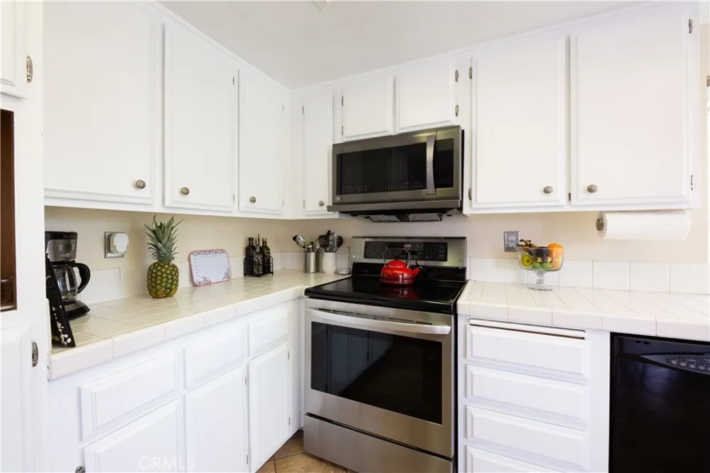 2583 Sandpebble Lane Brea, CA 92821