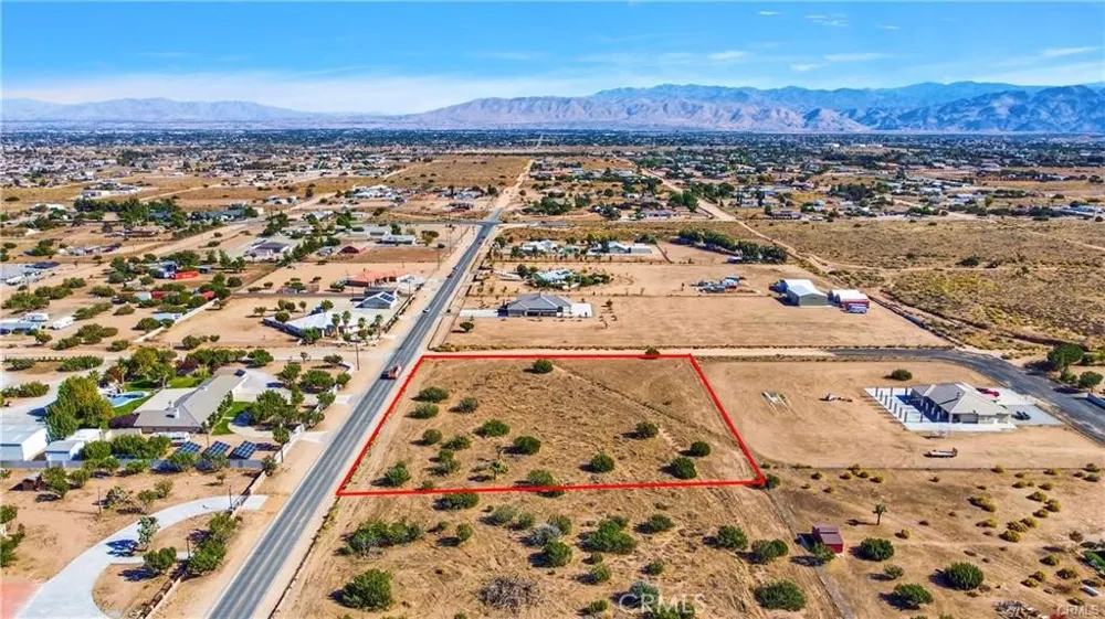 El Centro Road Oak Hills, CA 92344