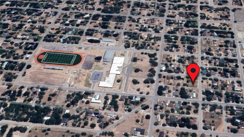 702 S Gardner Street Falfurrias, TX 78355