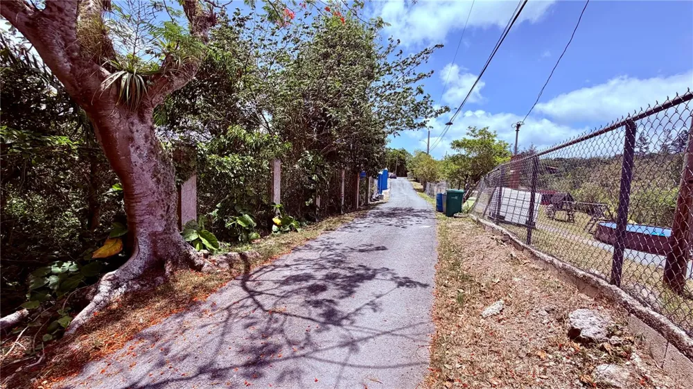 PR-715 KM 5.7 INT CERCADILLO Cayey, PR 00736