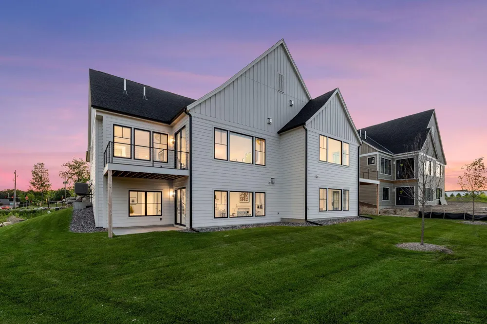 5655 Buffington Lane Shorewood, MN 55331