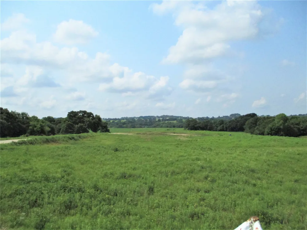 55 Starr Mann St Jo, TX 76265