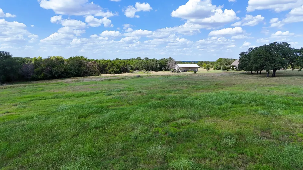 122 Private Road 2164 Iredell, TX 76649