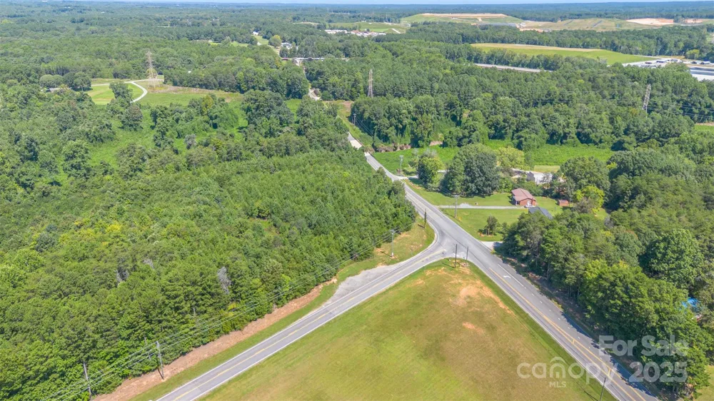 000 Slanting Bridge Road Sherrills Ford, NC 28673