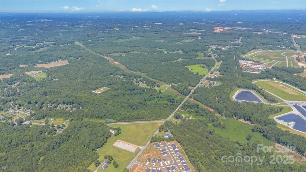 000 Slanting Bridge Road Sherrills Ford, NC 28673