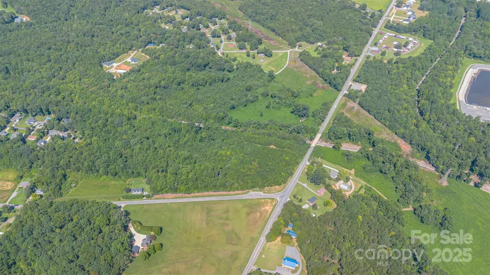 000 Slanting Bridge Road Sherrills Ford, NC 28673
