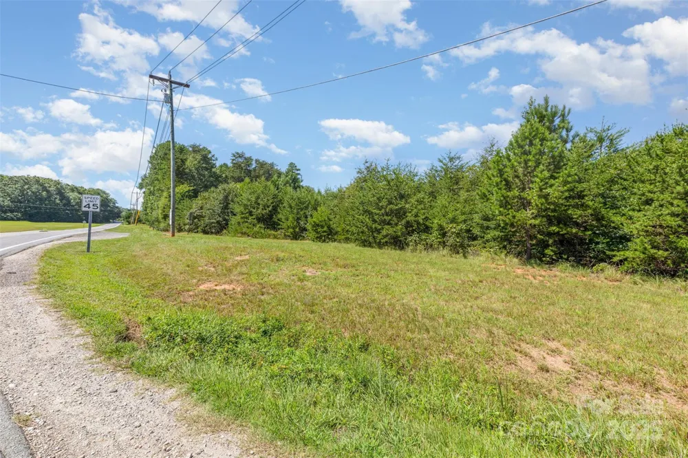 000 Slanting Bridge Road Sherrills Ford, NC 28673