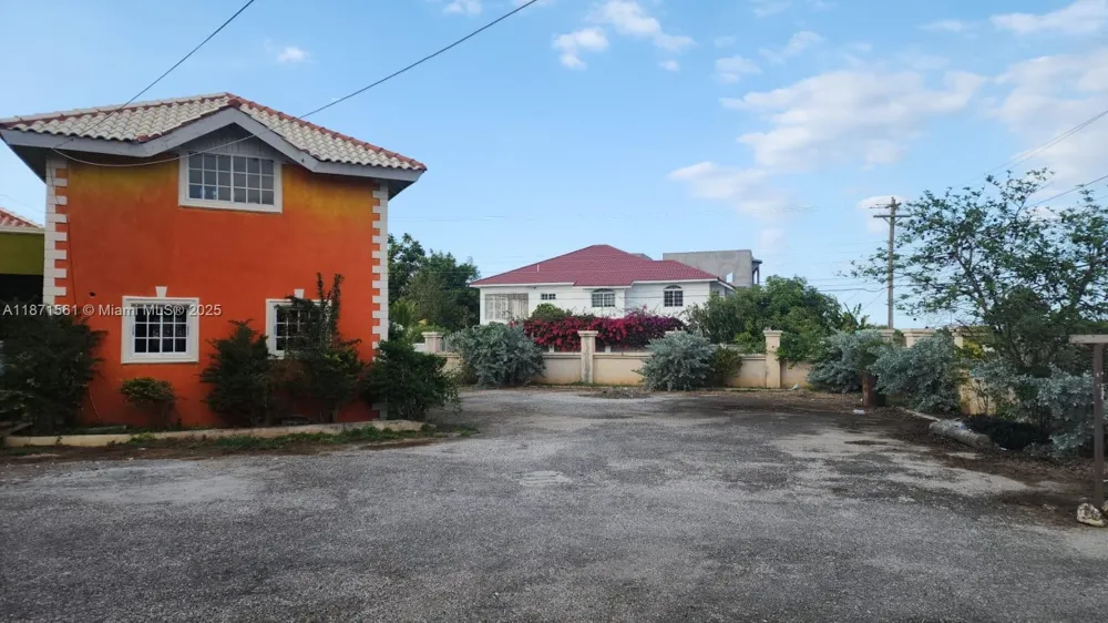 WILTSHIRE, TRELAWNY #00 