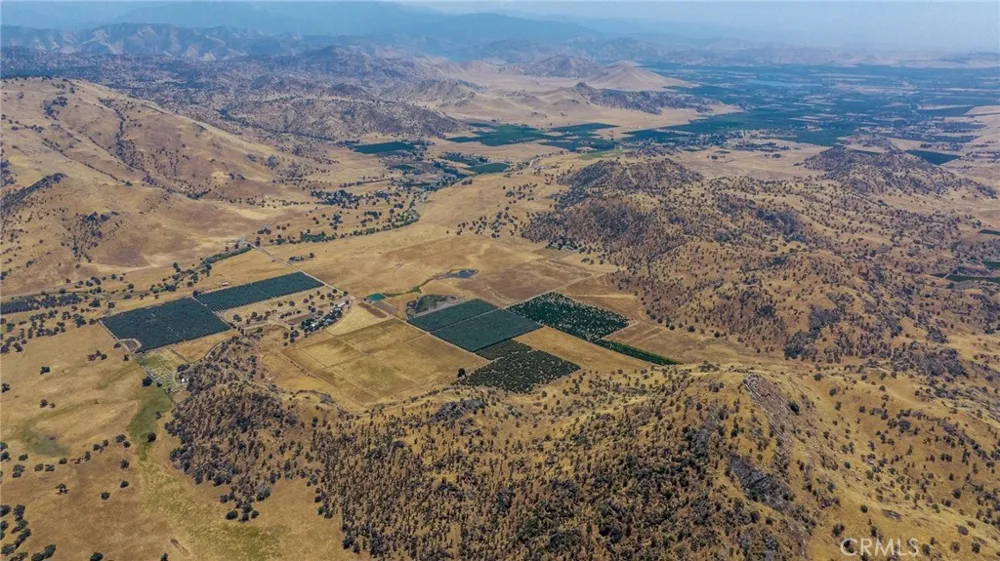 19400 398 Woodlake, CA 93286