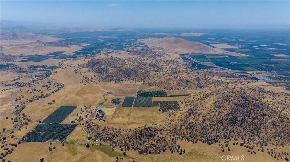 19400 398 Woodlake, CA 93286