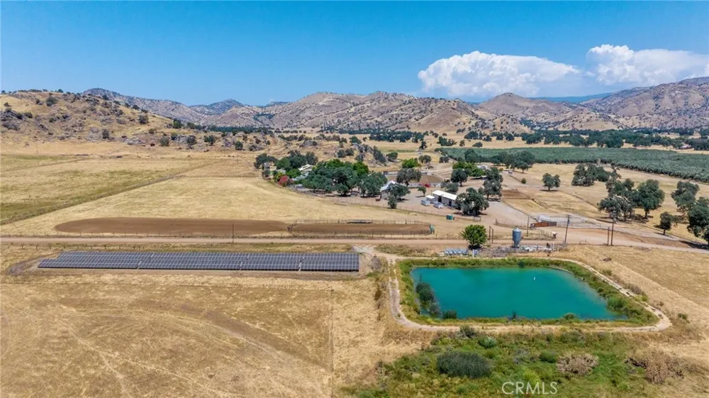19400 398 Woodlake, CA 93286
