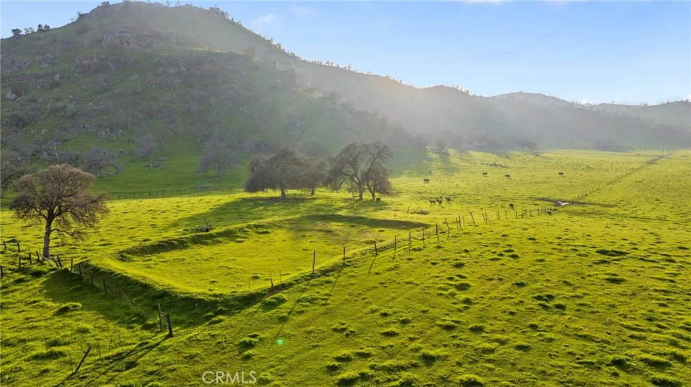 19400 398 Woodlake, CA 93286