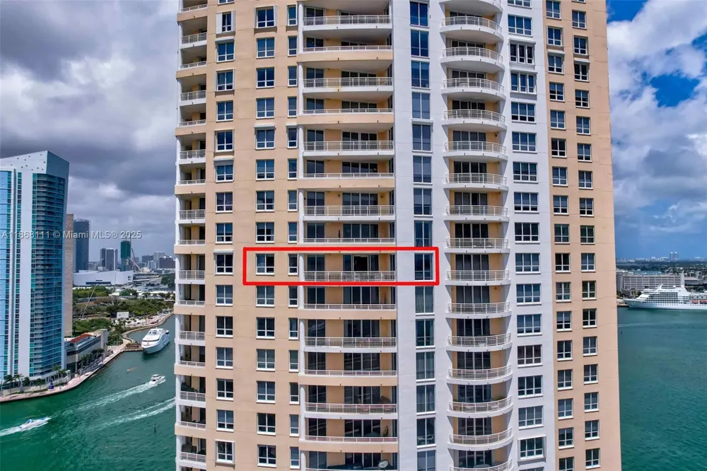 848 Brickell Key Dr #2605 Miami, FL 33131