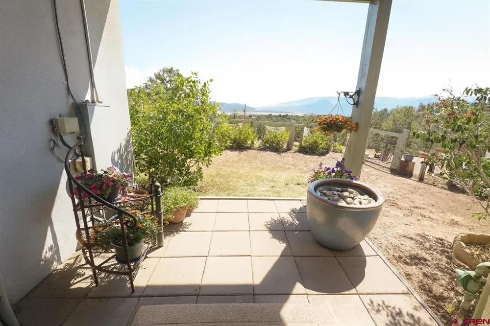 327 Deer Park Arboles, CO 81121
