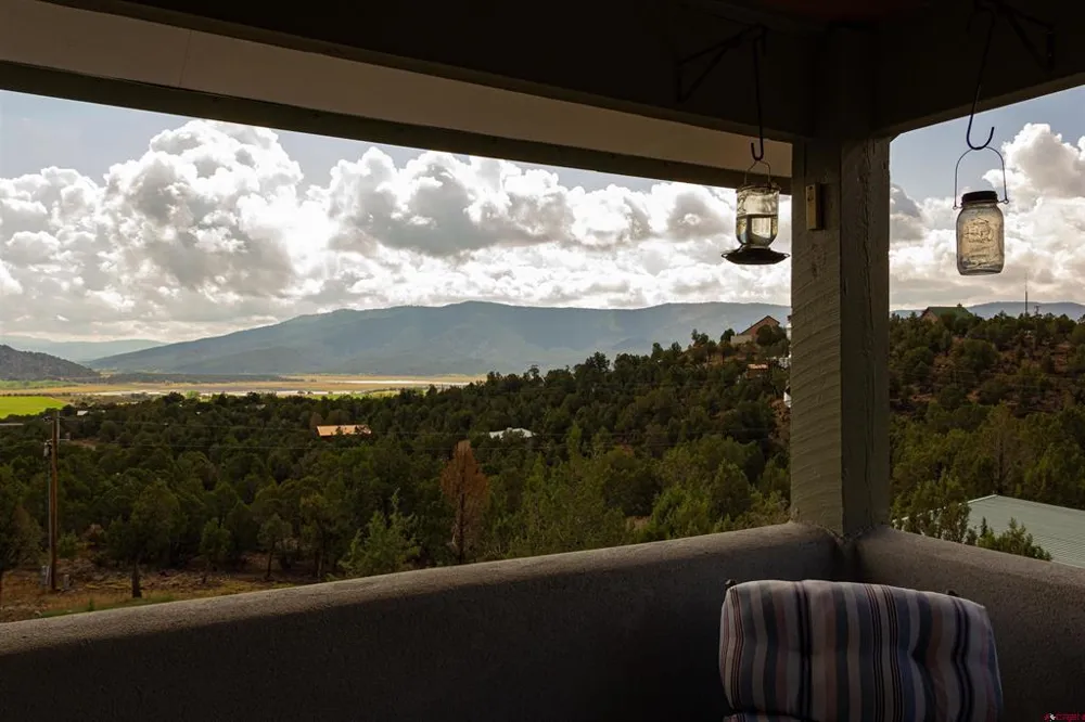327 Deer Park Arboles, CO 81121