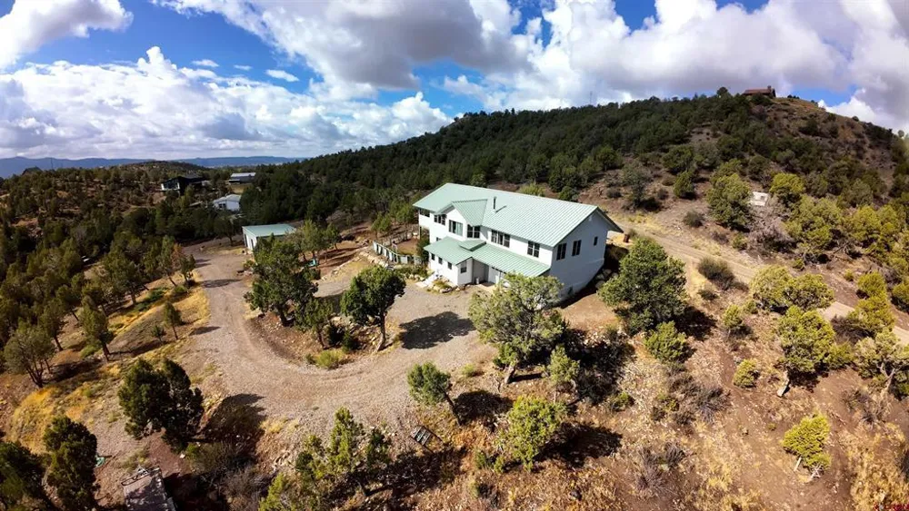 327 Deer Park Arboles, CO 81121