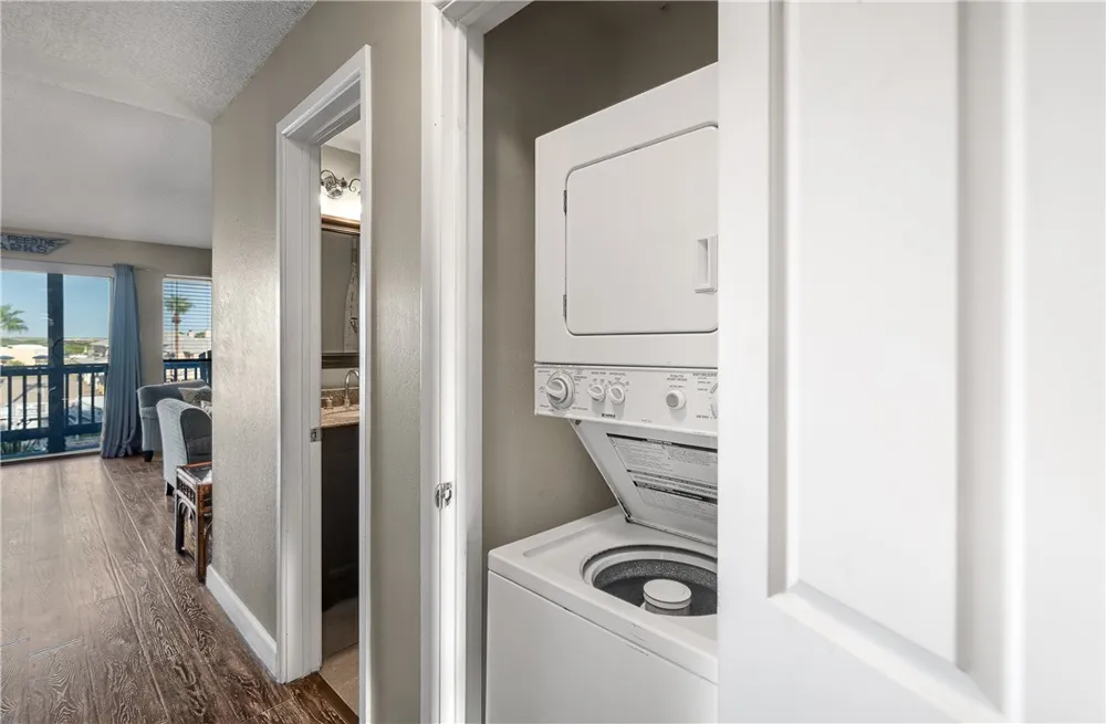 14434 E Cabana Street #317 Corpus Christi, TX 78418