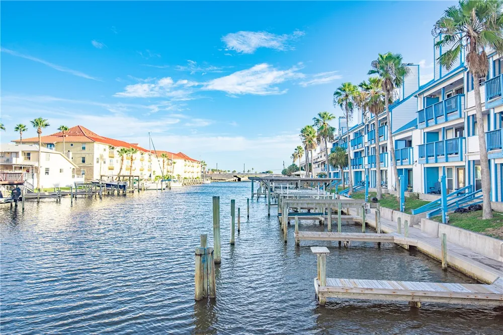 14434 E Cabana Street #317 Corpus Christi, TX 78418