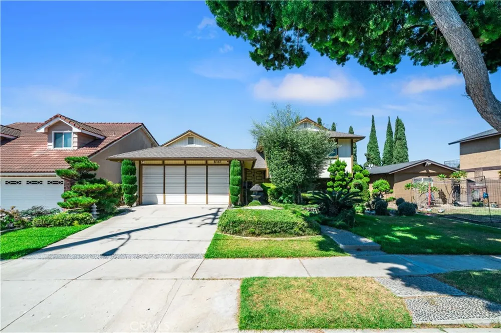 6157 Carpintero Avenue Lakewood, CA 90713