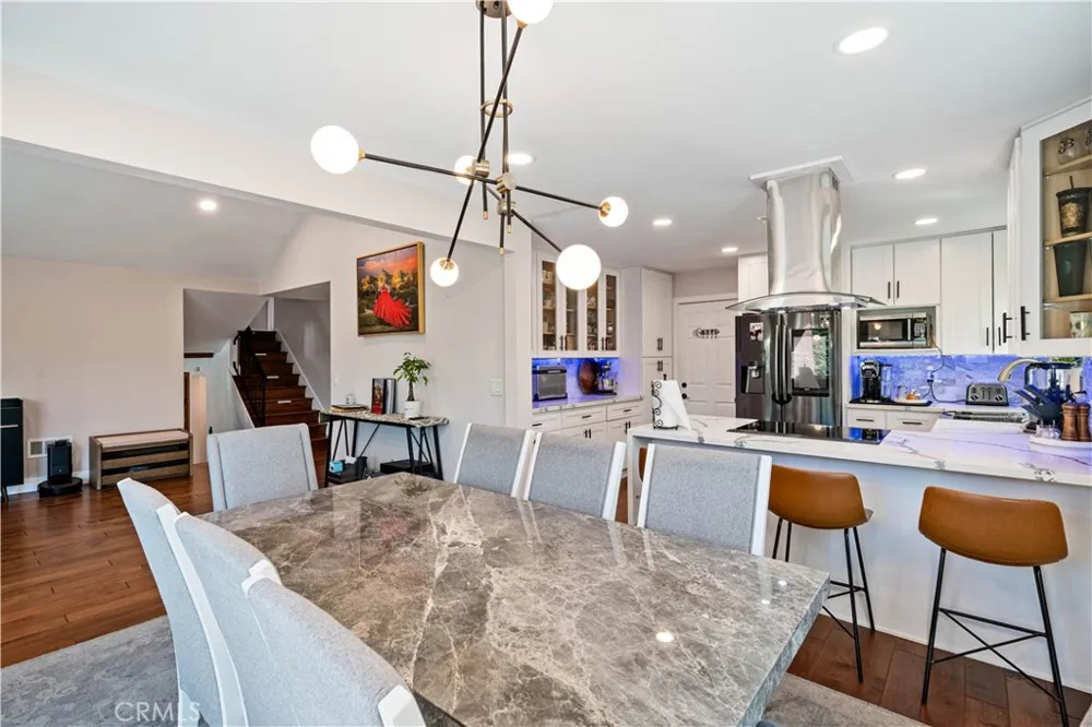6157 Carpintero Avenue Lakewood, CA 90713