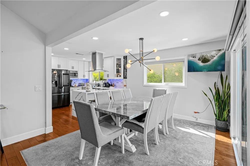 6157 Carpintero Avenue Lakewood, CA 90713