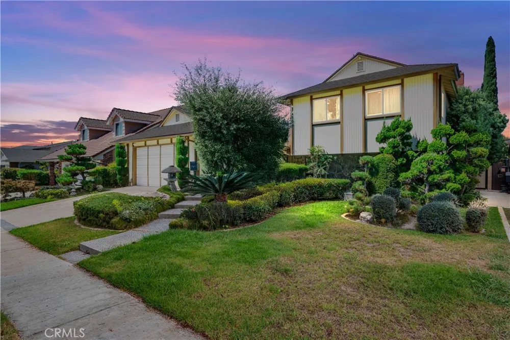 6157 Carpintero Avenue Lakewood, CA 90713