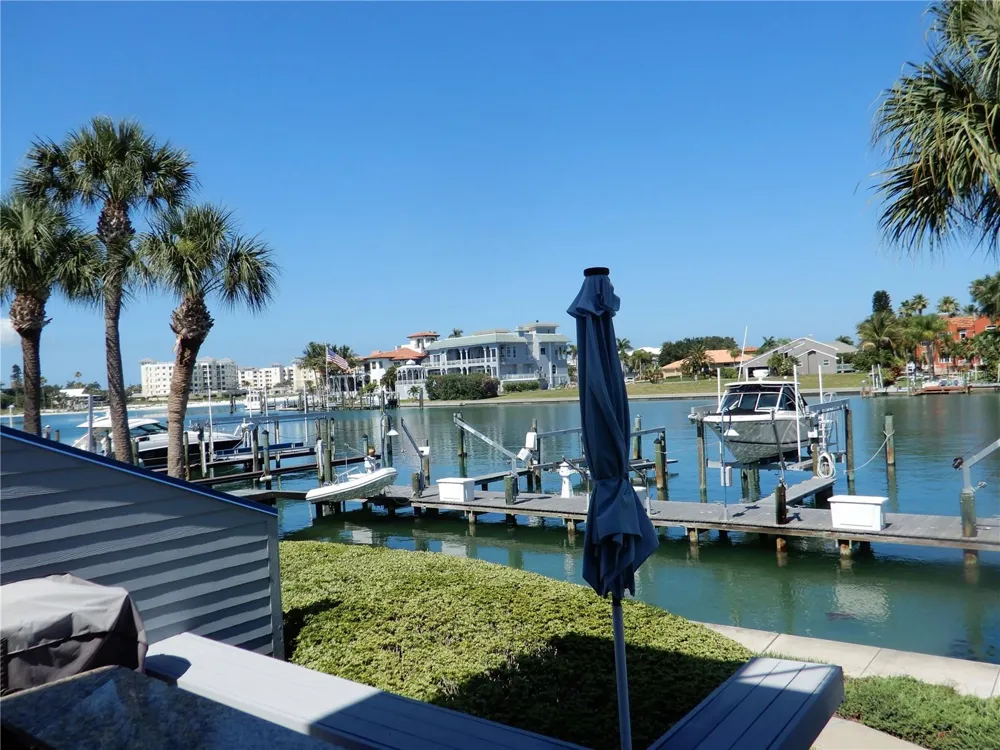 910 PINELLAS BAYWAY S #103 Tierra Verde, FL 33715